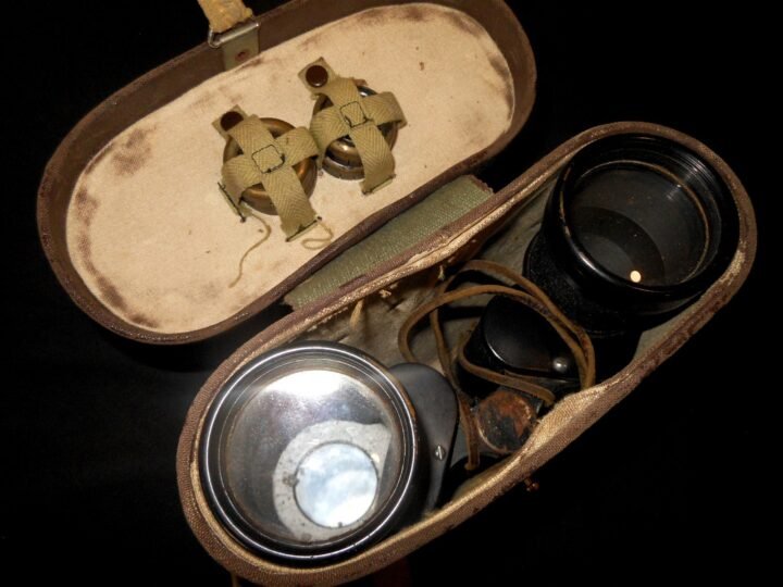 WW2 Imperial Japanese Navy – 7×50 FIELD BINOCULARS + CASE & SUN FILTERS – NICE! — image 23