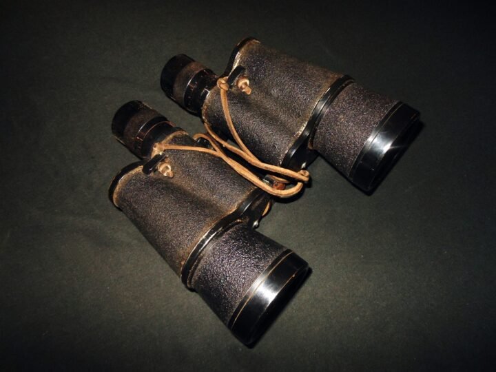 WW2 Imperial Japanese Navy – 7×50 FIELD BINOCULARS + CASE & SUN FILTERS – NICE! — image 6