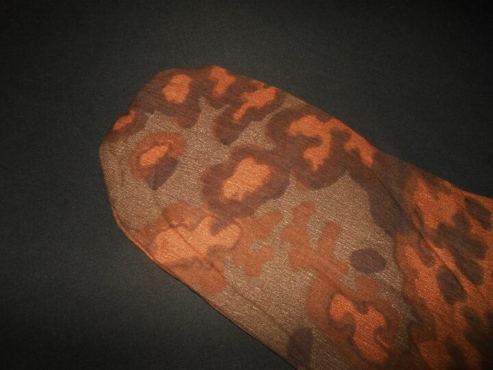 WW2 German Waffen Handschuhe – BLURRED EDGE OAK LEAF PATTERN MITTENS – RARE! — image 8