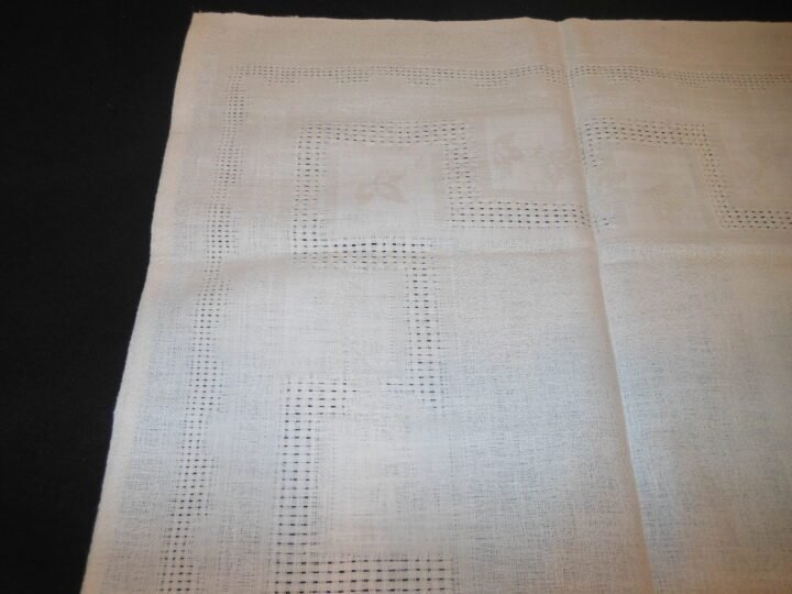 WW2 German Whermacht Oberkommando der Heer – DINING TABLE CLOTH – VERY RARE! — image 3