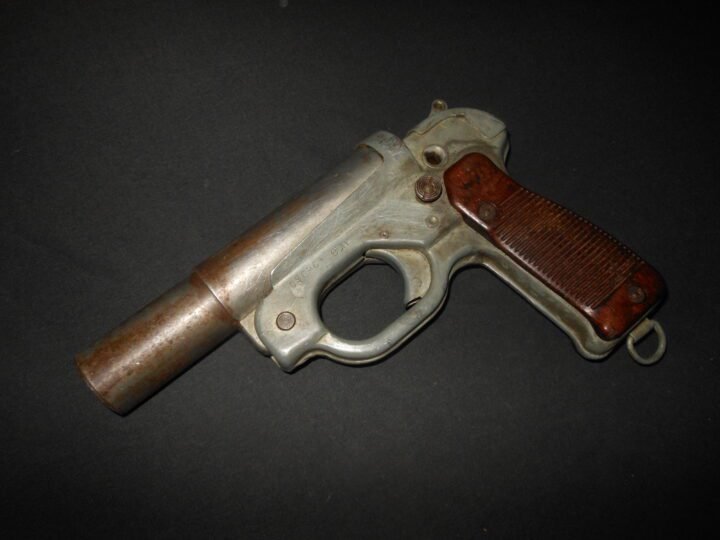 WW2 German Wehrmacht Leuchtepistole 42 – MODEL LP42 SIGNAL FLARE PISTOL #3 – EXCELLENT! — image 3