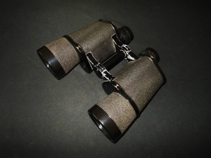 WW2 German Wehrmacht Dienstglas – 10×50 BINOCULARS & CASE – ZEISS – EXCELLENT! — image 5
