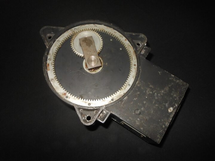 WW2 German Luftwaffe AH10 Antennenhaspel – TRAILING ANTENNA – Me110 Ju88 – RARE! — image 8