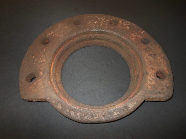 WW2 German Wehrmacht – DRIVER VISION PORT MOUNT – Pz.Kpfw. V PANTHER – RARE! — image 2