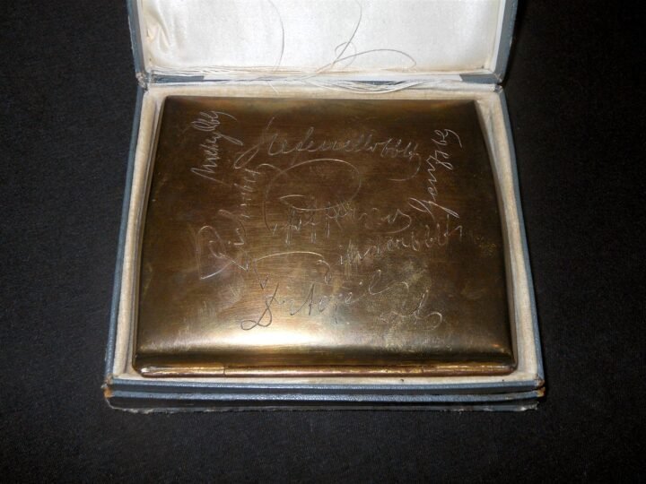 WW1 Austro-Hungarian K.u.K. Luftfahrtruppen- CIGARETTE CASE – PRESENTATION PIECE — image 3