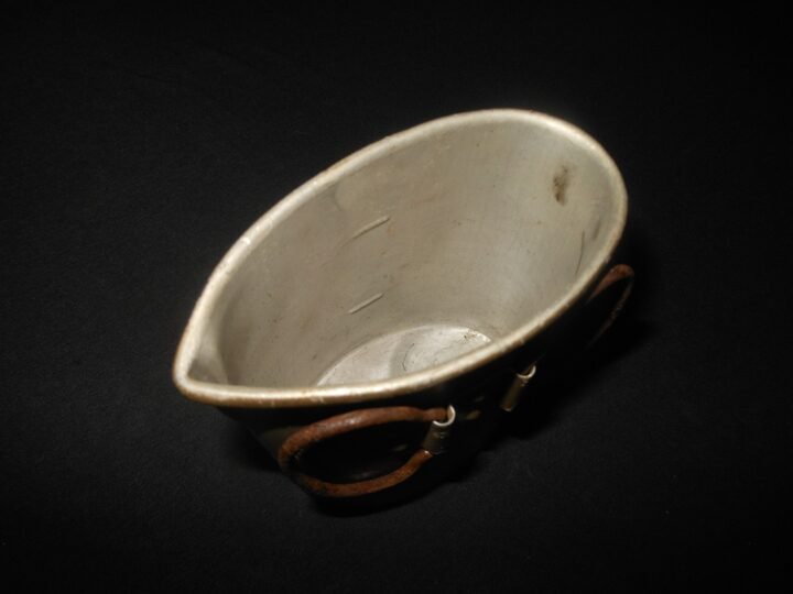 WW2 German Wehrmacht Trinkbecher für Feldflasche – M31 CANTEEN CUP – EARLY! — image 6