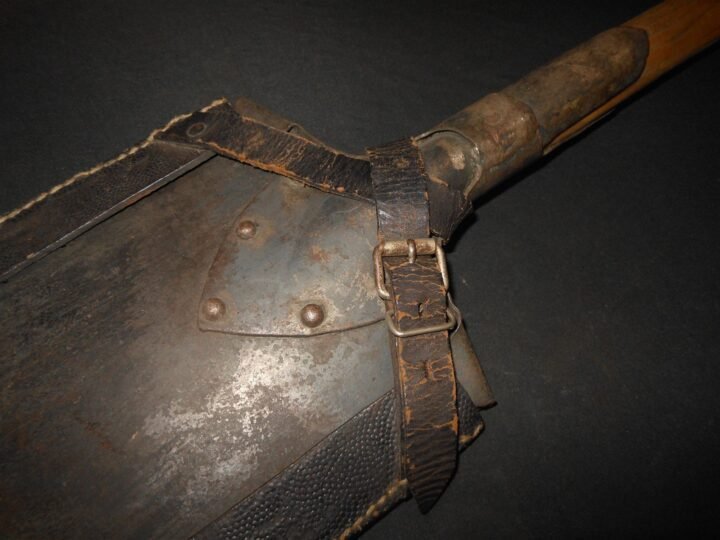 WW1 Imperial Austro-Hungarian Army – SHOVEL / ENTRENCHING TOOL & CARRIER – NICE! — image 3