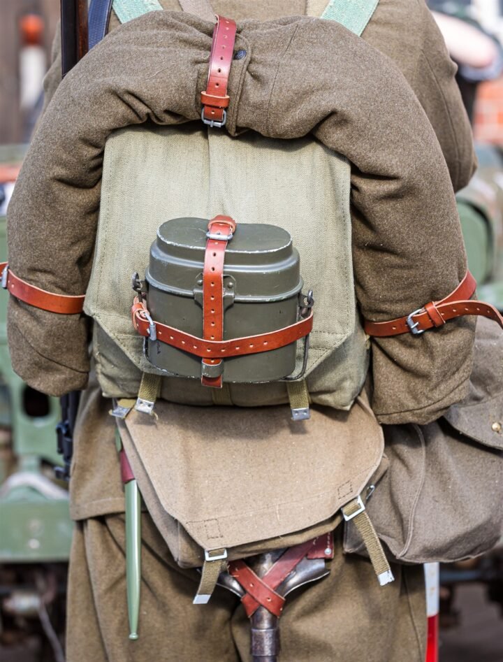 WW1 Imperial Prussian Army – ISSUE WOOL BLANKET & STRAPS – ASSAULT BACKPACK — image 17