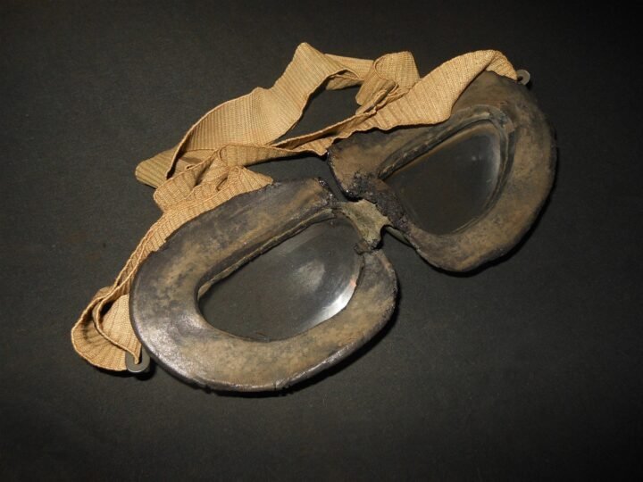 WW2 German Luftwaffe Aircraft – AUER / WAGENER 295 PILOT GOGGLES – GOOD! — image 5