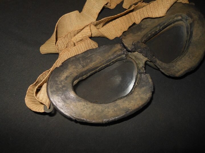 WW2 German Luftwaffe Aircraft – AUER / WAGENER 295 PILOT GOGGLES – GOOD! — image 7