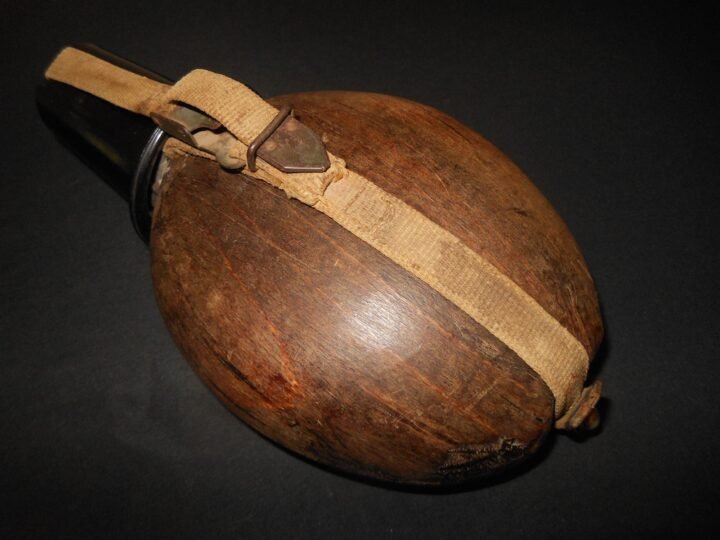 WW2 German Wehrmacht Afrika Korps – M31 TROPICAL WOOD CANTEEN – NAMED – NICE! — image 3