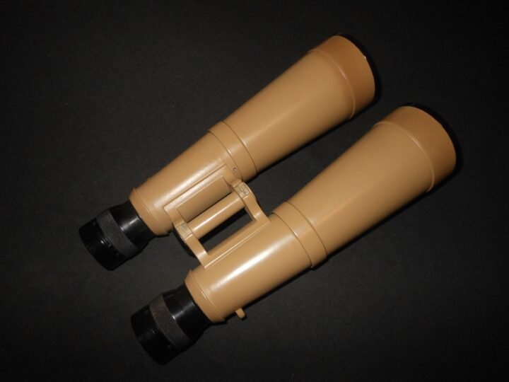 WW2 German Wehrmancht Hensoldt – 10×50 PANZER ROOF PRISM BINOCULARS – PERFECT! — image 2