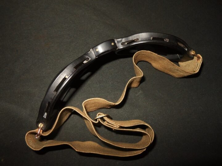 WW2 German Luftwaffe Nitsche u. Gunther – SPLINTER-PROOF PILOT GOGGLES – NOS! — image 13