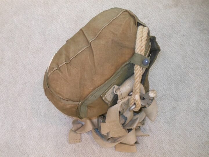 WW2 German Luftwaffe Fallschirmjager – RZ20 PARATROOPER PARACHUTE – AMAZING! — image 15