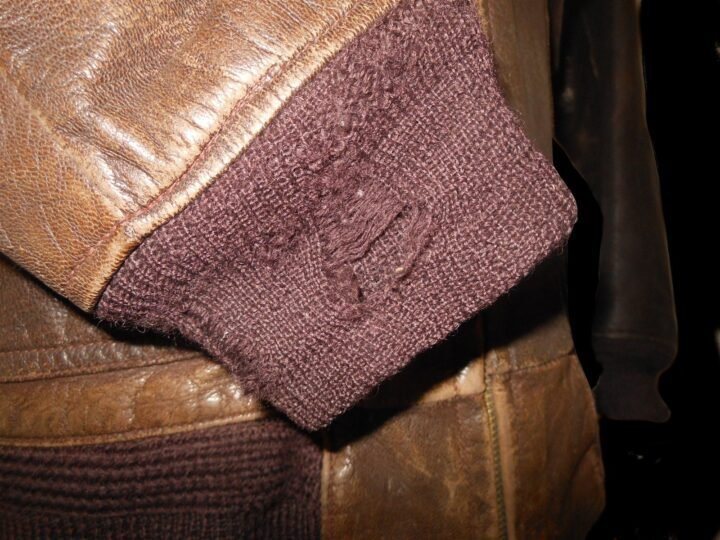 WW2 US NAVY – AN-J-3A LEATHER PILOT FLIGHT JACKET – MONARCH – NAMED – VERY NICE! — image 10