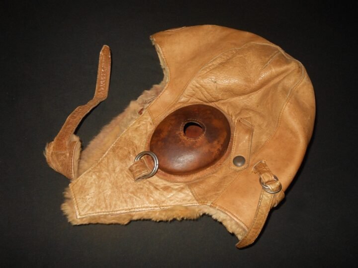 WW II Imperial Japanese Army – LEATHER FLIGHT HELMET – WINTER VERSION – NOS! — image 10