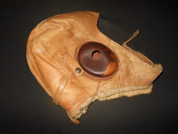 WW II Imperial Japanese Army – LEATHER FLIGHT HELMET – WINTER VERSION – NOS! — image 7