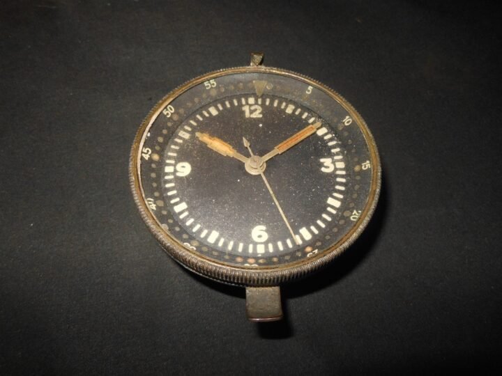 WW2 German Luftwaffe Aircraft – NAVIGATOR / RADIO OP CLOCK – Me110 Ju88 — image 2