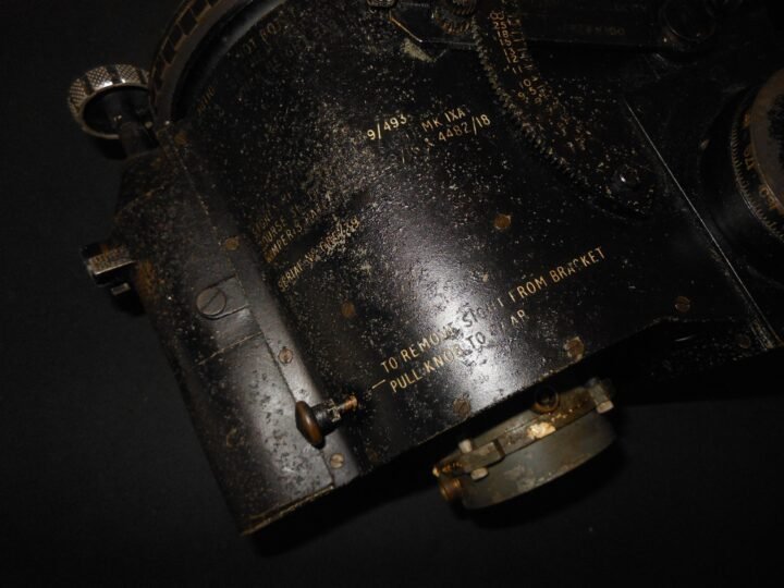 WW2 RAF RCAF Bomber Aircraft Course Setting Bomb Sight MK IX E – Mosquito etc. — image 11