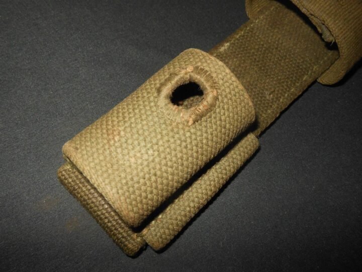 WW2German Wehrmacht K98 – TROPICAL GREEN CANVAS BAYONET FROG – RARE! — image 4