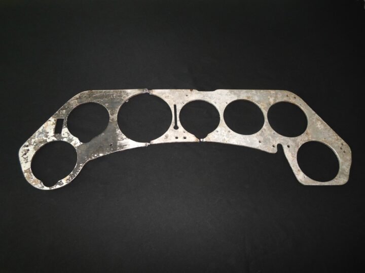 WW2 German Luftwaffe Aircraft – MAIN INSTRUMENT PANEL – Fw190 A8 – VERY NICE! — image 2