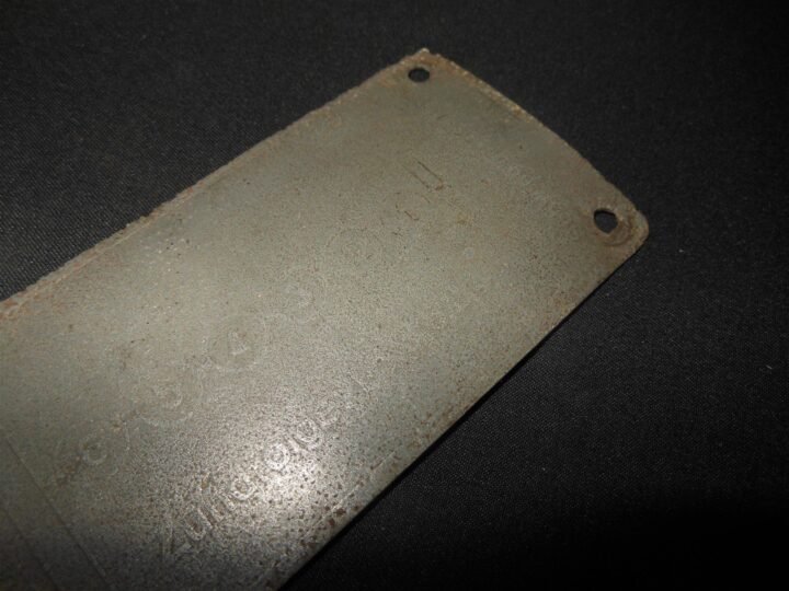 WW2 German Wehrmacht – ENGINE VALVE COVER DATA PLATE – MAYBACH HL42 – RARE! — image 4