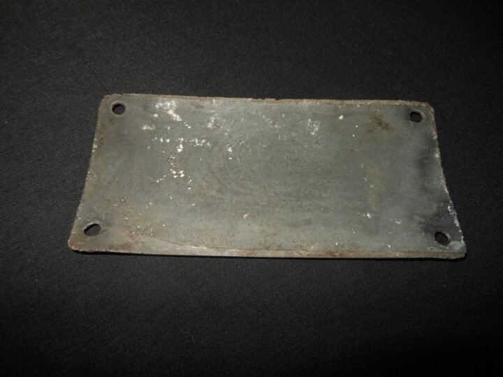 WW2 German Wehrmacht – ENGINE VALVE COVER DATA PLATE – MAYBACH HL42 – RARE! — image 6