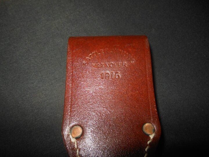 WW1 Prussian Heer Army – S98/05 LEATHER BUTCHER BAYONET FROG – REPRODUCTION NICE — image 3