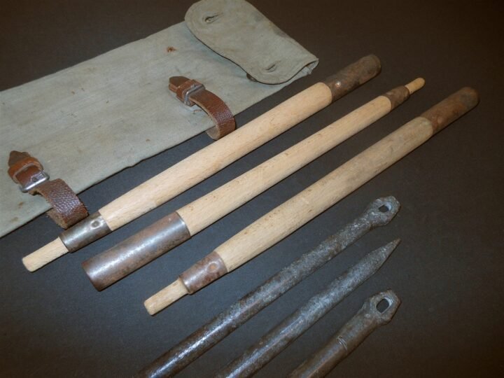 WW1 Prussian Heer Zeltausrüstung – TENT POLE & PIN CARRY BAG W/CONTENTS – NICE! — image 3