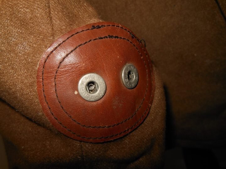 WW2 Imperial Japanese Navy – ELECTRICALLY HEATED FLIGHT JACKET – NOS – VERY RARE — image 13