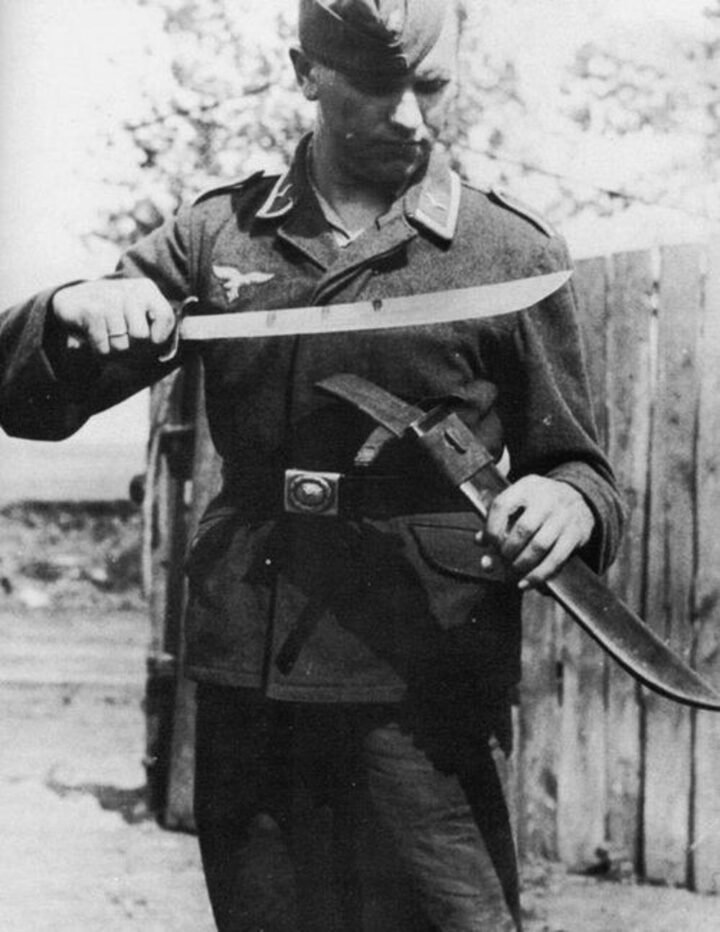 WW2 German Luftwaffe – PILOT SURVIVAL MACHETE – SAWBACK – ALCOSO – Me109 – RARE! — image 14