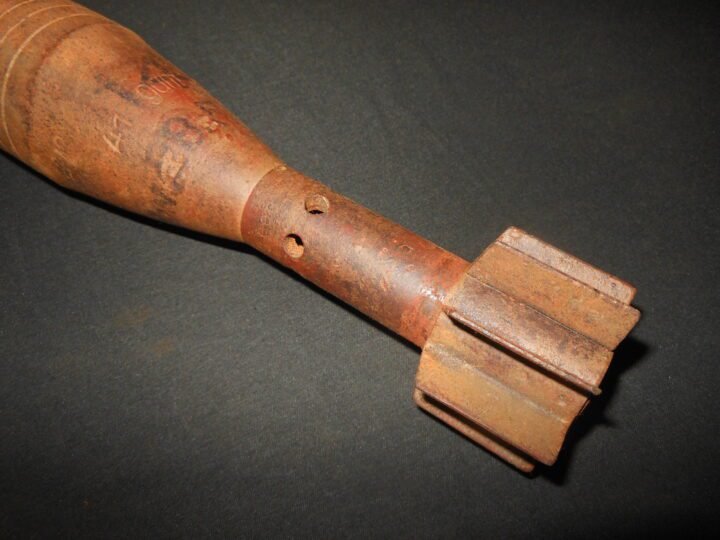 WW2 German Wehrmacht W.Gr.36 – 5.0 CM MORTAR ROUND w/ BAKELITE FUSE – Le.Gr.W.36 BARN FIND – VERY NICE! — image 4