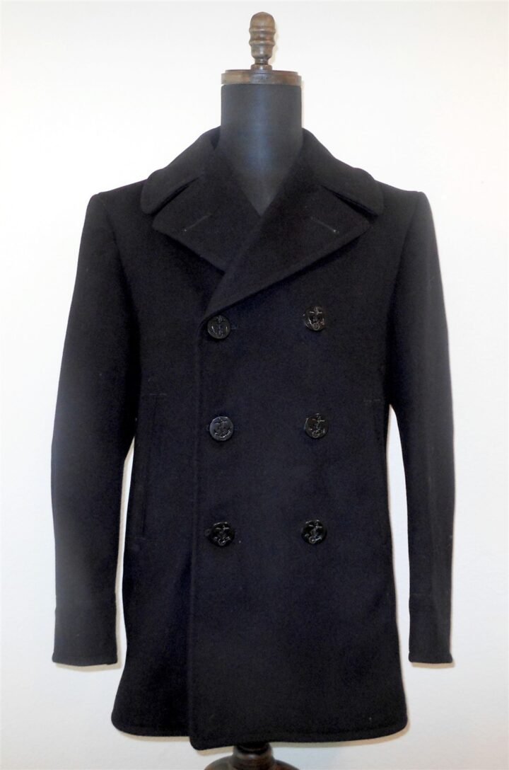 WW2 / Korean War US Navy – PEA COAT 100% WOOL – NAVAL CLOTHING DEPOT – NAMED — image 2