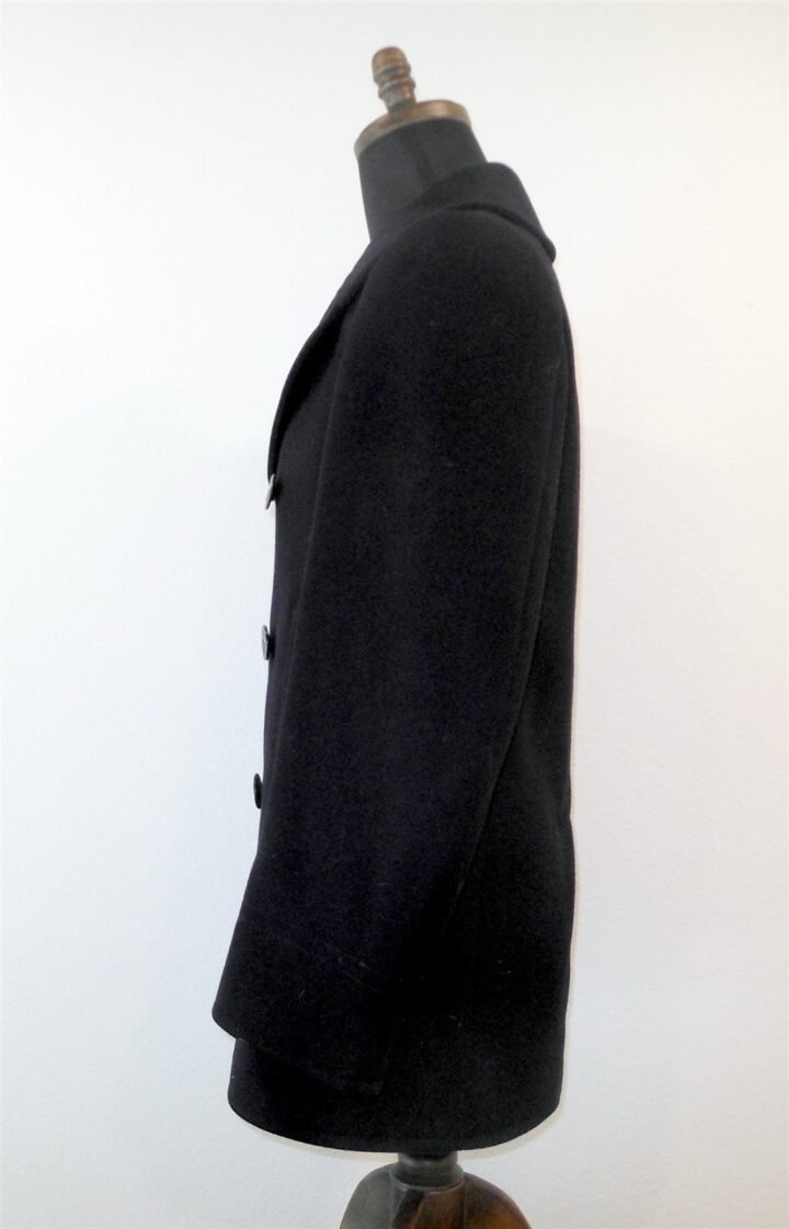 WW2 / Korean War US Navy – PEA COAT 100% WOOL – NAVAL CLOTHING DEPOT – NAMED — image 5