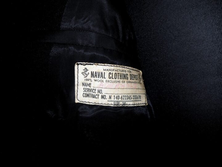 WW2 / Korean War US Navy – PEA COAT 100% WOOL – NAVAL CLOTHING DEPOT – NAMED — image 8