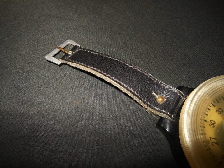 WW2 German Luftwaffe Armbandkompaß 39 – AK39 WRIST COMPASS – 2nd MODEL – NICE! — image 3