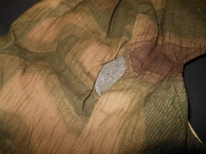 WW2 German Wehrmacht Kopfhaube – REVERSIBLE CAMOUFLAGE HOOD – SUMPFTARNMUSTER 43 — image 8