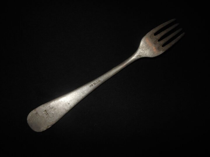 WW2 German Luftwaffe Gabel – MESS HALL / GALLEY FORK – W.F.N. 40 – NICE! — image 2