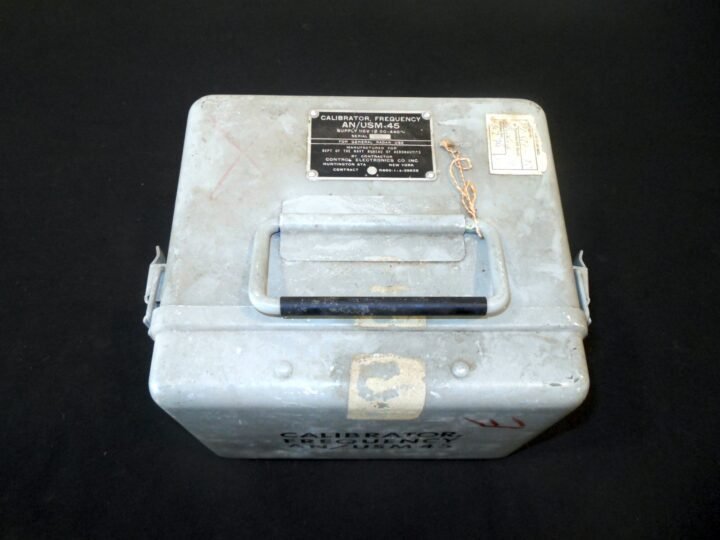 US Army / Navy – AAN / USM-45 RADIO FREQUENCY CALIBRATOR – TS-979 – VERY NICE! — image 13