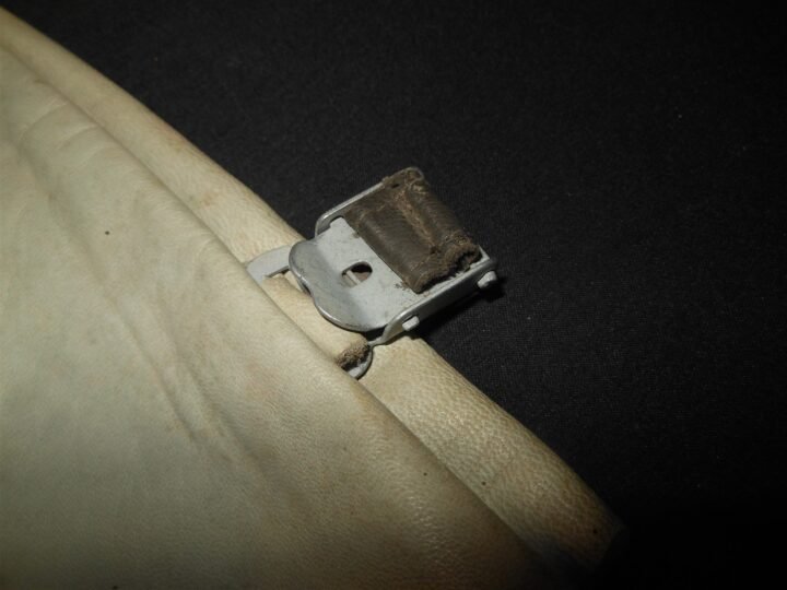 WW2 German Wehrmacht Lederhandschuh – WHITE LEATHER MITTENS – 1943 DATED – NICE! — image 5