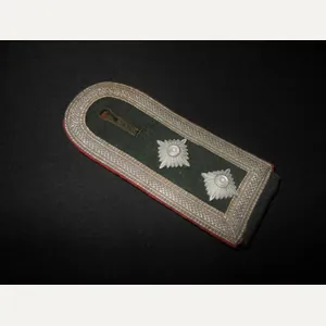 WW2 German Luftwaffe – FLAK ARTILLERY SHOULDER BOARD – NICE!