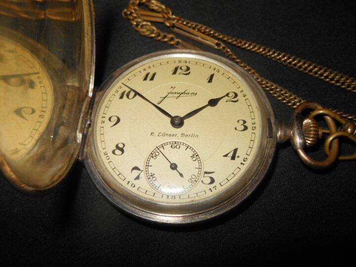 WW2 German Wehrmacht – OFFICER SILVER POCKET WATCH – PRESENTED BY FROMM – RARE! — image 2