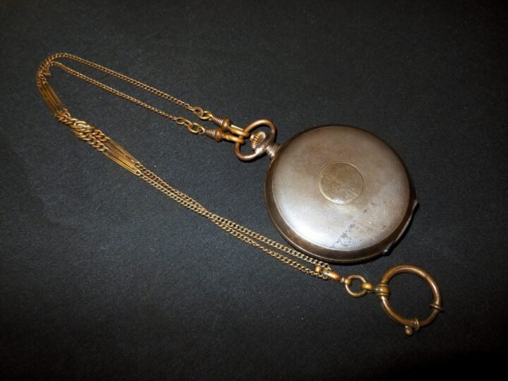 WW2 German Wehrmacht – OFFICER SILVER POCKET WATCH – PRESENTED BY FROMM – RARE! — image 3