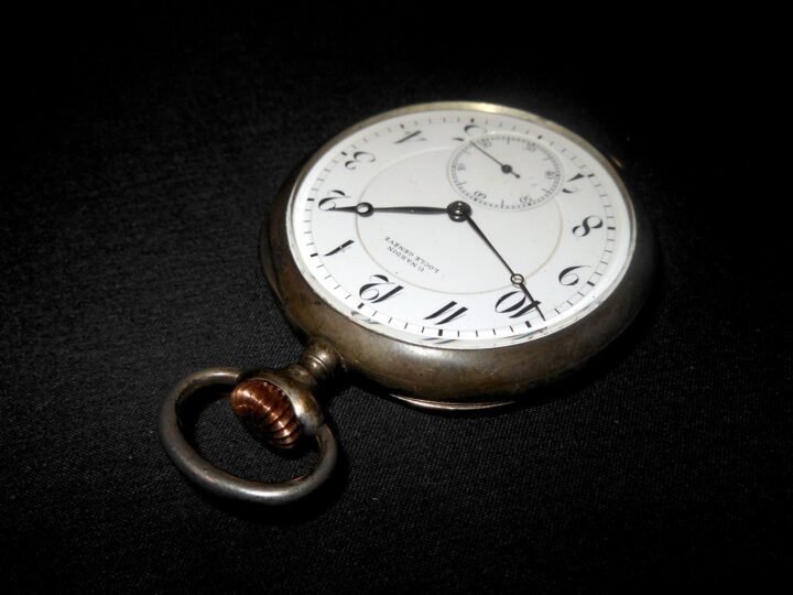 WW2 German Kriegsmarine – NAVIGATIONAL POCKET WATCH – NARDIN – U-BOATS & SHIPS — image 4