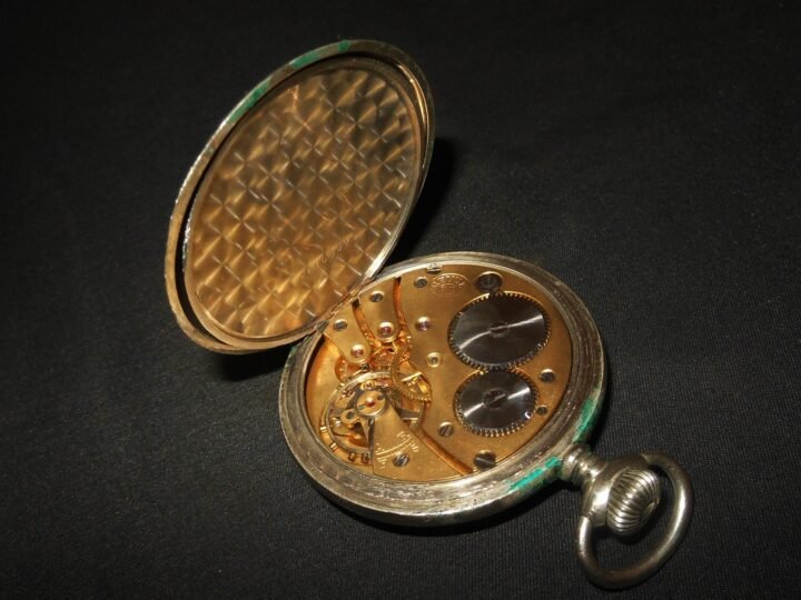 WW1 German Heeres Taschenuhr – ARMY ISSUE POCKET WATCH w/ STRAP – REVUE – NICE! — image 13