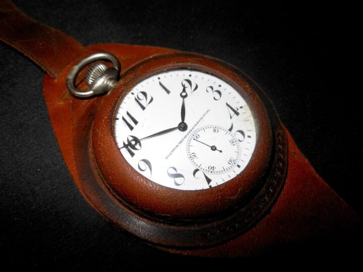 WW1 German Heeres Taschenuhr – ARMY ISSUE POCKET WATCH w/ STRAP – REVUE – NICE! — image 2