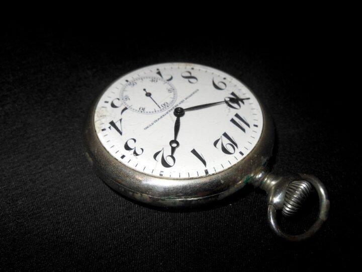 WW1 German Heeres Taschenuhr – ARMY ISSUE POCKET WATCH w/ STRAP – REVUE – NICE! — image 7