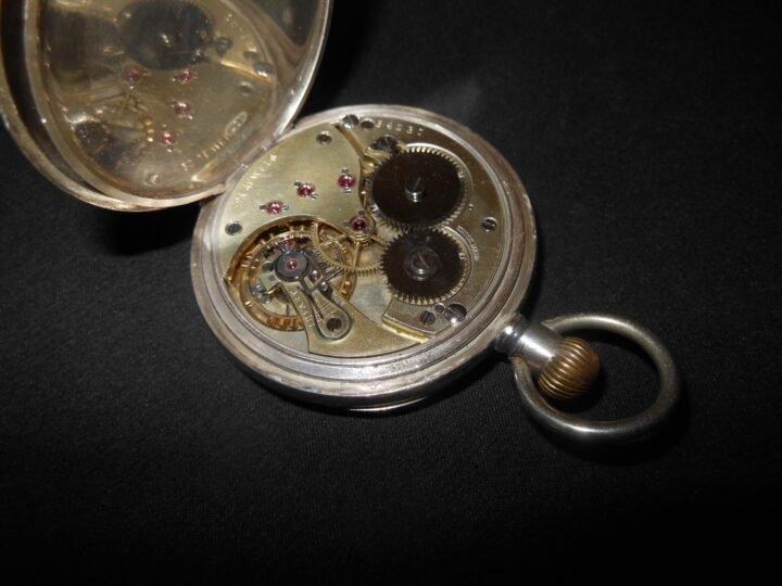 WW1 British Army – SILVER PRESENTATION POCKET WATCH w/ HISTORY – VERY NICE! — image 11