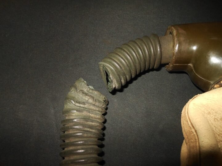 WW2 German Luftwaffe Sauerstoffmaske – 1067 / HM51 PILOT OXYGEN MASK – RARE! — image 10