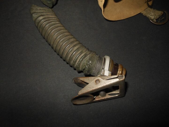 WW2 German Luftwaffe Sauerstoffmaske – 1067 / HM51 PILOT OXYGEN MASK – RARE! — image 11